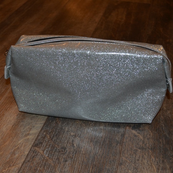 Lancôme Make-Up Bag - Picture 2 of 5